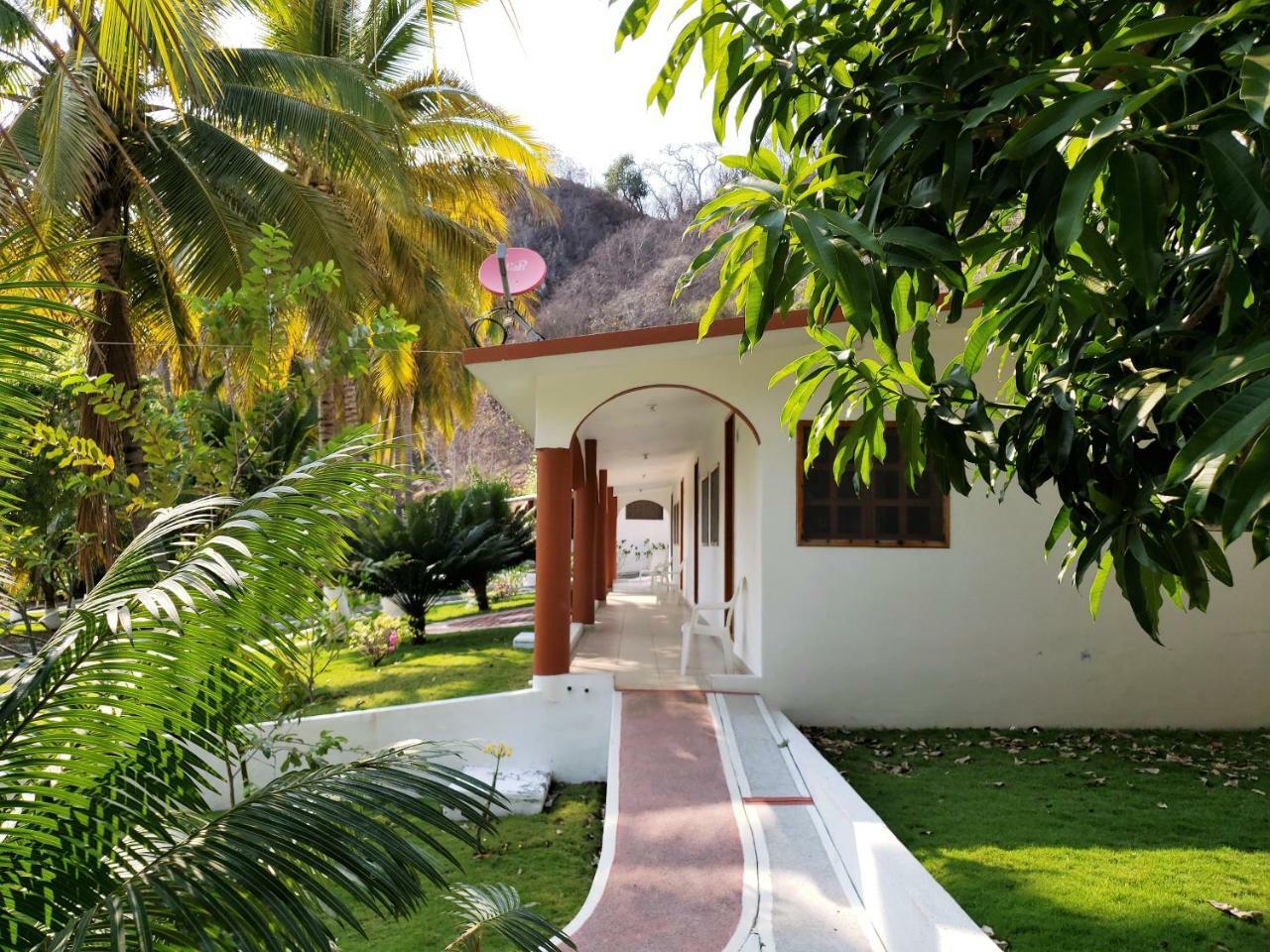 Hotel Y Club Campestre Altos Paraiso Puerto Escondido  Exteriör bild