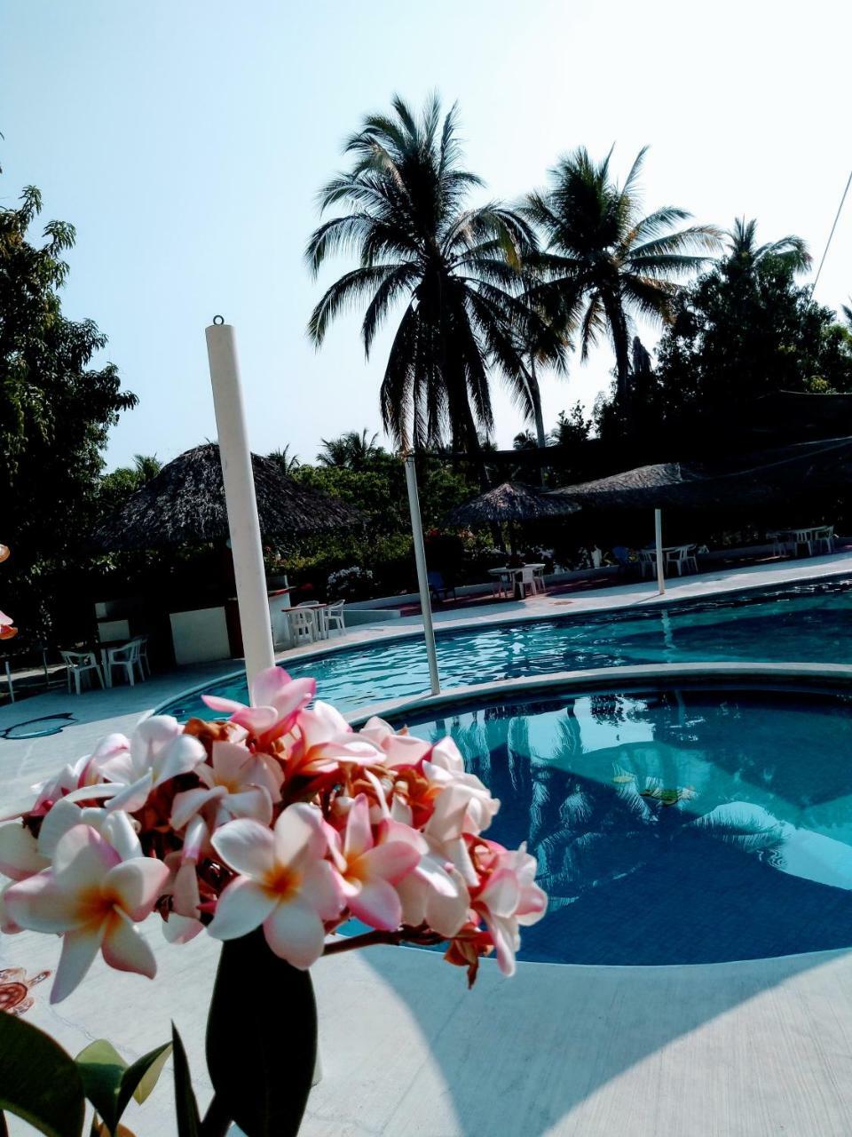 Hotel Y Club Campestre Altos Paraiso Puerto Escondido  Exteriör bild